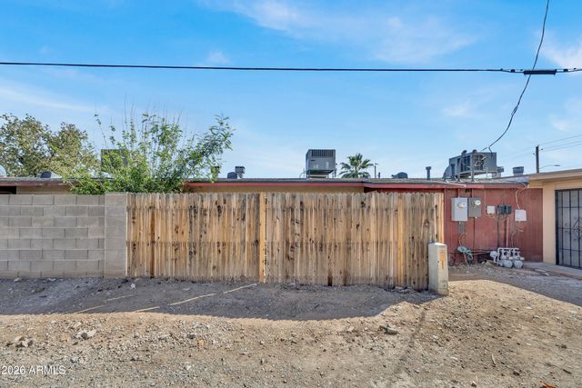 6735 N 16 th Street 4, Phoenix, AZ 85016