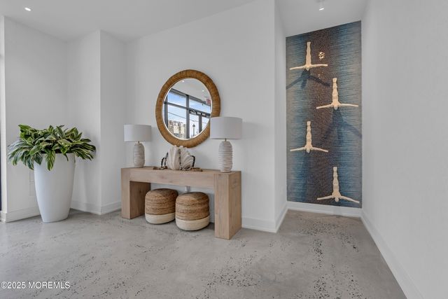 19 Carr Avenue 216, Keansburg, NJ 07734