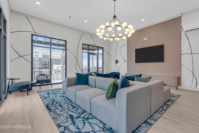 19 Carr Avenue 216, Keansburg, NJ 07734