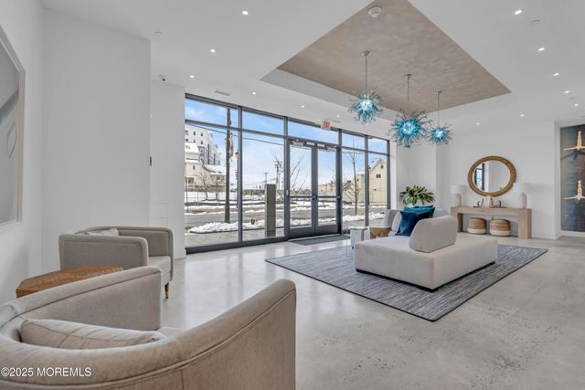 19 Carr Avenue 216, Keansburg, NJ 07734