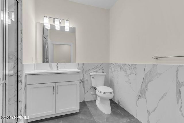 19 Carr Avenue 216, Keansburg, NJ 07734