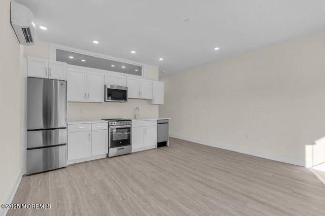 19 Carr Avenue 216, Keansburg, NJ 07734