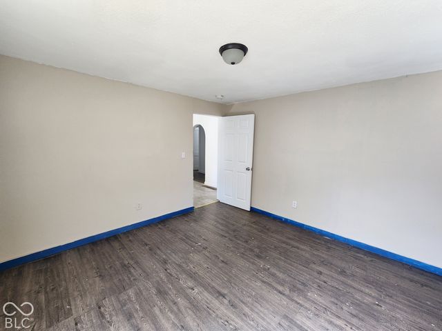 2632 Central Avenue, Anderson, IN 46016