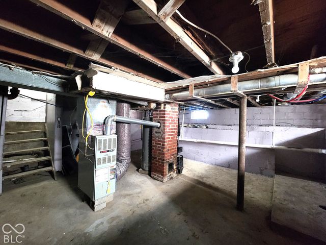 2632 Central Avenue, Anderson, IN 46016