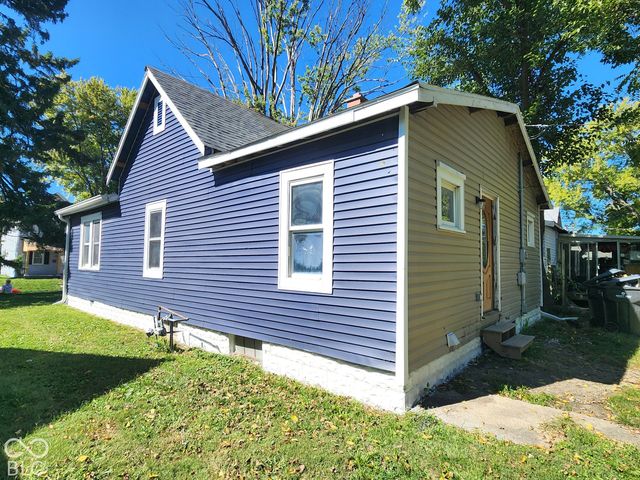 2632 Central Avenue, Anderson, IN 46016