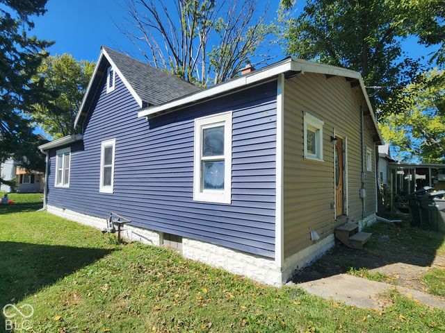 2632 Central Avenue, Anderson, IN 46016