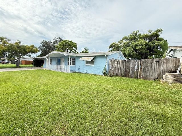 4233 DARLINGTON ROAD, Holiday, FL 34691