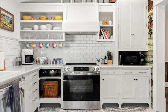 16 Locust St, St Augustine, FL 32084