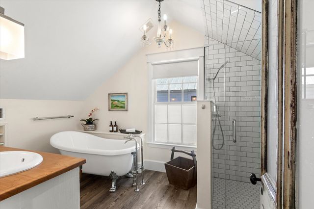 16 Locust St, St Augustine, FL 32084