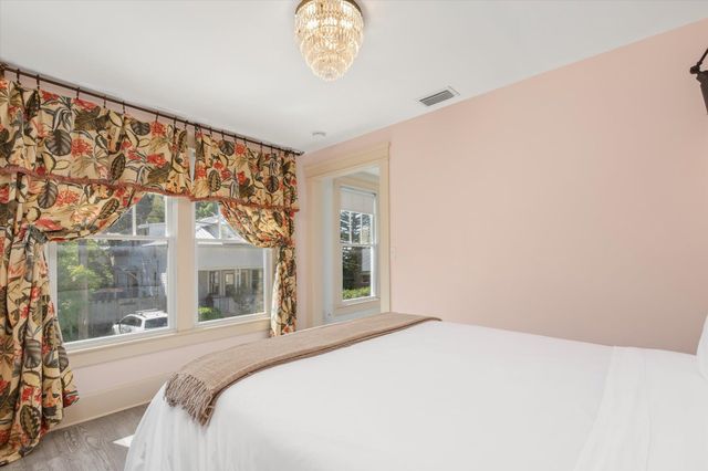 16 Locust St, St Augustine, FL 32084