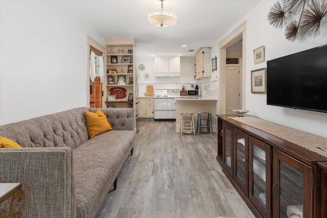 16 Locust St, St Augustine, FL 32084