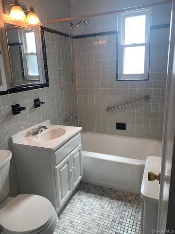70-54 260th Street GV115, Glen Oaks, NY 11004