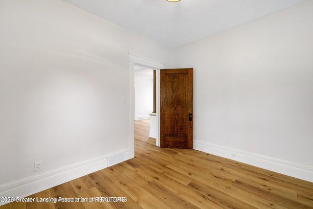3719 W Willow Street, Lansing, MI 48917
