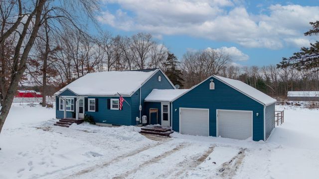 2774 S Johnson Road, Gowen, MI 49326