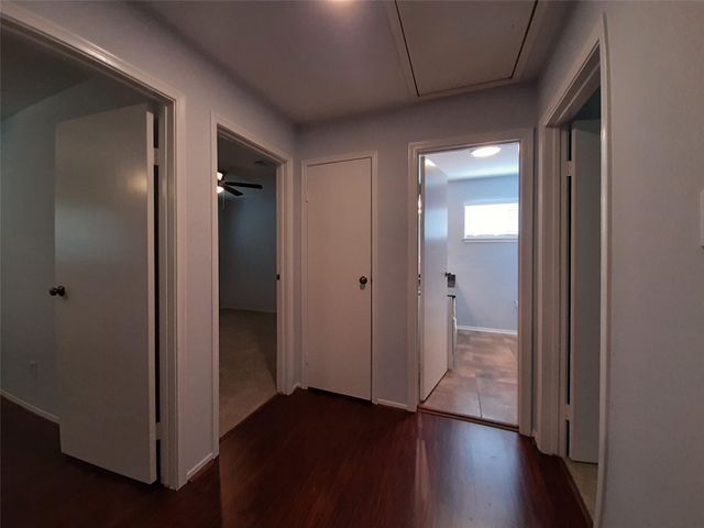 8 Fawnchase Court, The Woodlands, TX 77381