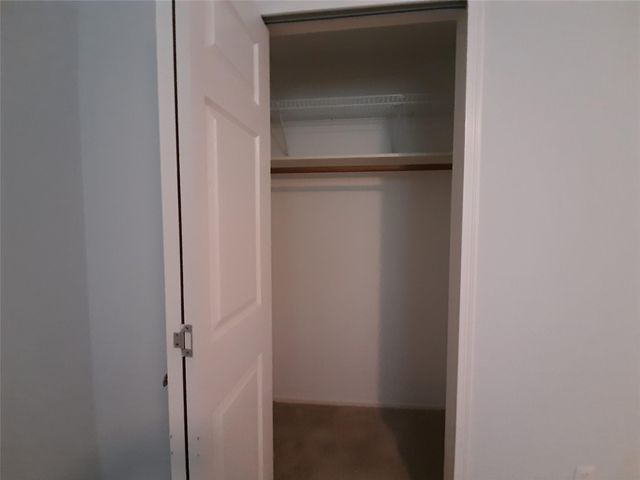 8 Fawnchase Court, The Woodlands, TX 77381