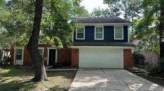 8 Fawnchase Court, The Woodlands, TX 77381