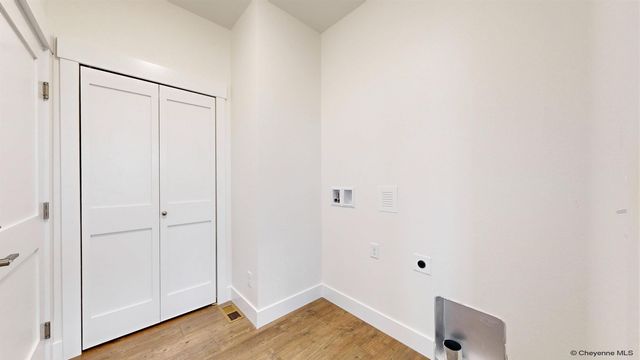 7932 WILDERNESS TRL, Cheyenne, WY 82001