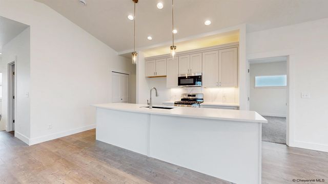 7932 WILDERNESS TRL, Cheyenne, WY 82001