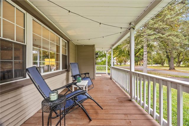 203 Thurlow Avenue, Irondequoit, NY 14609