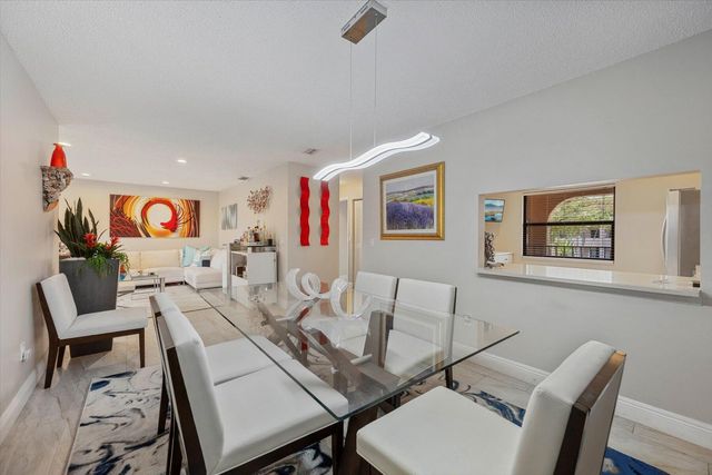 145 Lake Nancy Lane 232, West Palm Beach, FL 33411