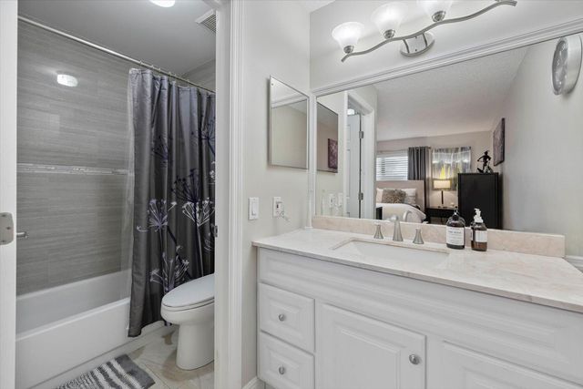 145 Lake Nancy Lane 232, West Palm Beach, FL 33411