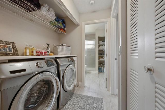 145 Lake Nancy Lane 232, West Palm Beach, FL 33411