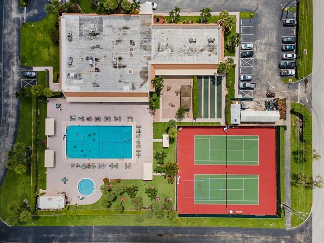 145 Lake Nancy Lane 232, West Palm Beach, FL 33411
