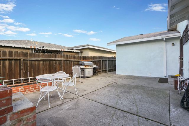 3313 E Marsh St, Stockton, CA 95205