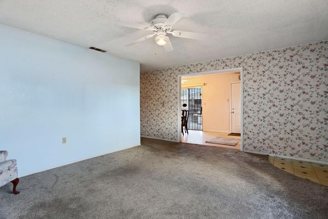 3313 E Marsh St, Stockton, CA 95205