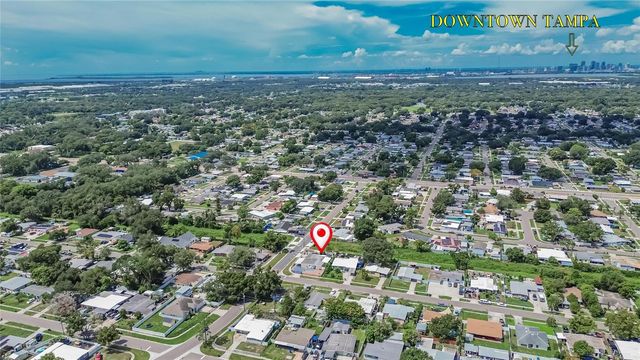 1727 WAIKIKI WAY, Tampa, FL 33619