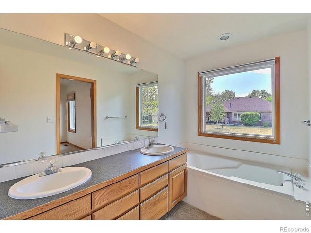 1839 44th Ave Ct, Greeley, CO 80634