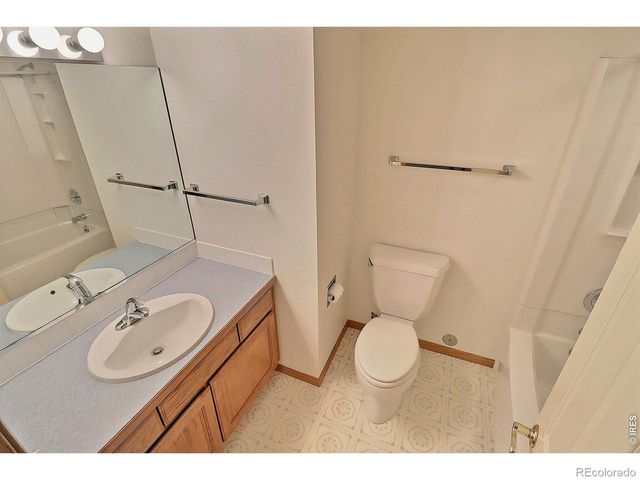 1839 44th Ave Ct, Greeley, CO 80634