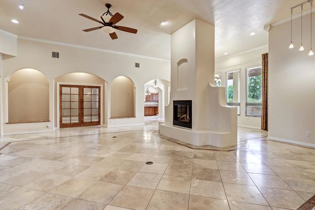 508 Laguna Seca Lane NW, Albuquerque, NM 87104