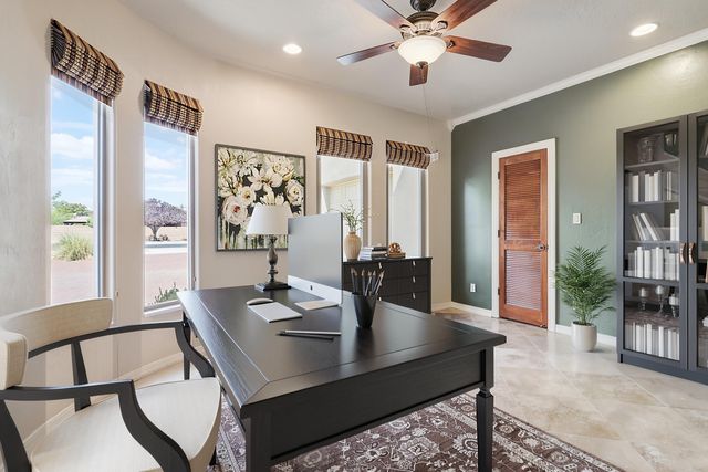 508 Laguna Seca Lane NW, Albuquerque, NM 87104