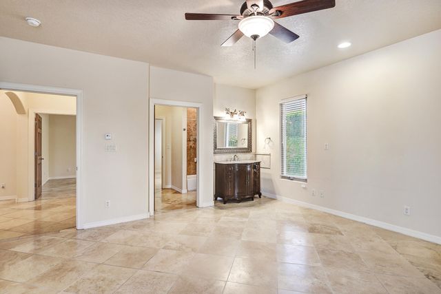 508 Laguna Seca Lane NW, Albuquerque, NM 87104