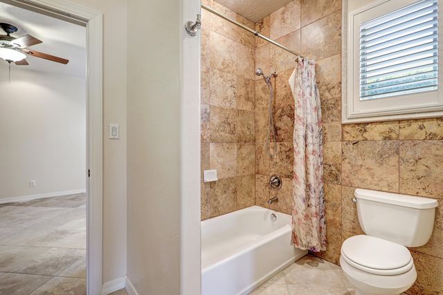 508 Laguna Seca Lane NW, Albuquerque, NM 87104