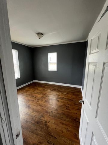 1708 E NOME STREET, Tampa, FL 33604