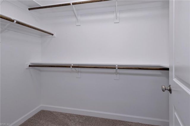615 Ship Point RD, Yorktown, VA 23692