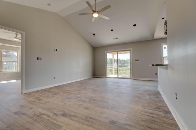 156 Elk Drive, Stamping Ground, KY 40379