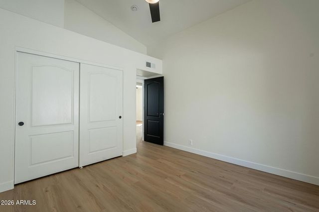 1436 E CHARLESTON Avenue, Phoenix, AZ 85022