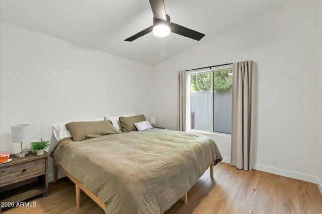 1436 E CHARLESTON Avenue, Phoenix, AZ 85022