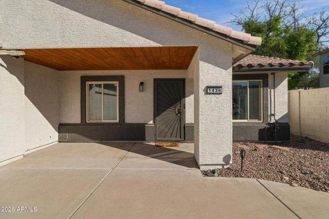 1436 E CHARLESTON Avenue, Phoenix, AZ 85022