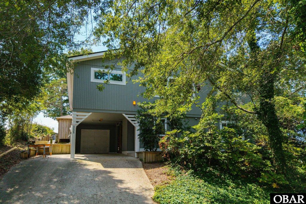 Image 56 of property listing at 111 Clipper Court, Kill Devil Hills, NC 27948