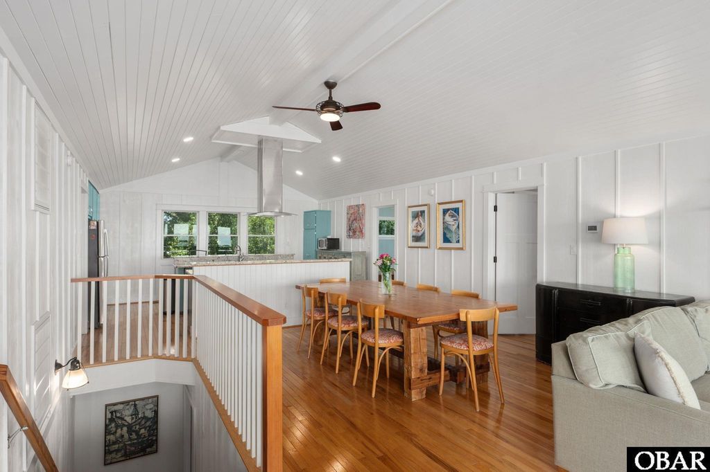Image 10 of property listing at 111 Clipper Court, Kill Devil Hills, NC 27948