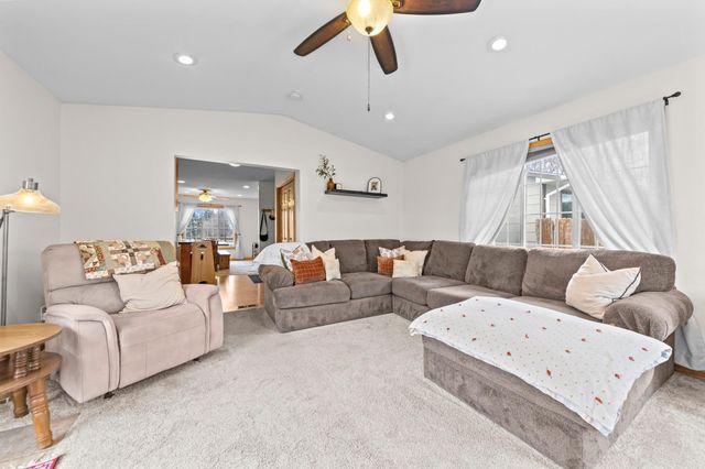 543 Jefferson Lane NW, Elk River, MN 55330