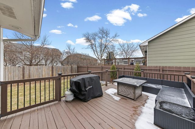 543 Jefferson Lane NW, Elk River, MN 55330