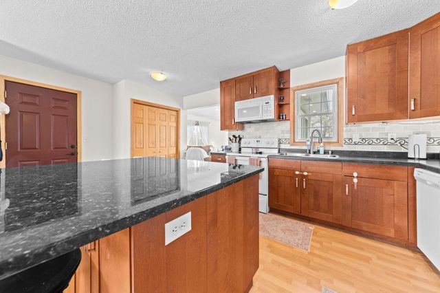 543 Jefferson Lane NW, Elk River, MN 55330