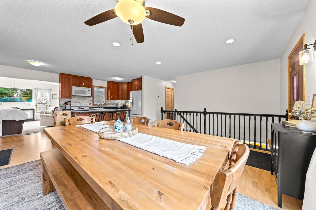 543 Jefferson Lane NW, Elk River, MN 55330 — photo 4
