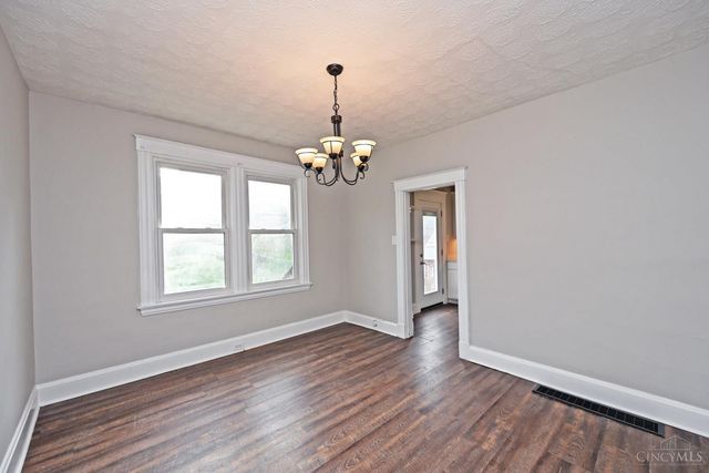 2343 Glenside Avenue, Norwood, OH 45212